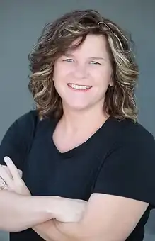 Tracey Desloges<br />Senior Consultant